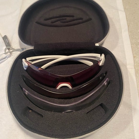 SMITH optic CYCLING and RUNNING sunglasses with 3 changeable lenses and case - Picture 2 of 8